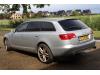 Audi A6 Avant 4.2 V8 40V FSI Quattro Skrotfordon (2006, GRIJS)