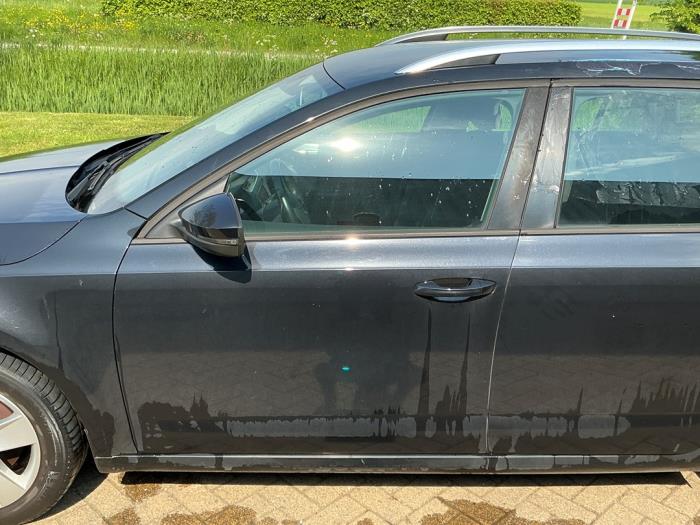 Skoda Octavia Combi 1.6 TDI Greenline 16V Sloopvoertuig (2014, Metallic, Zwart)