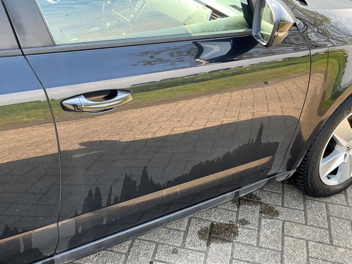 Skoda Octavia Combi 1.6 TDI Greenline 16V Sloopvoertuig (2014, Metallic, Zwart)