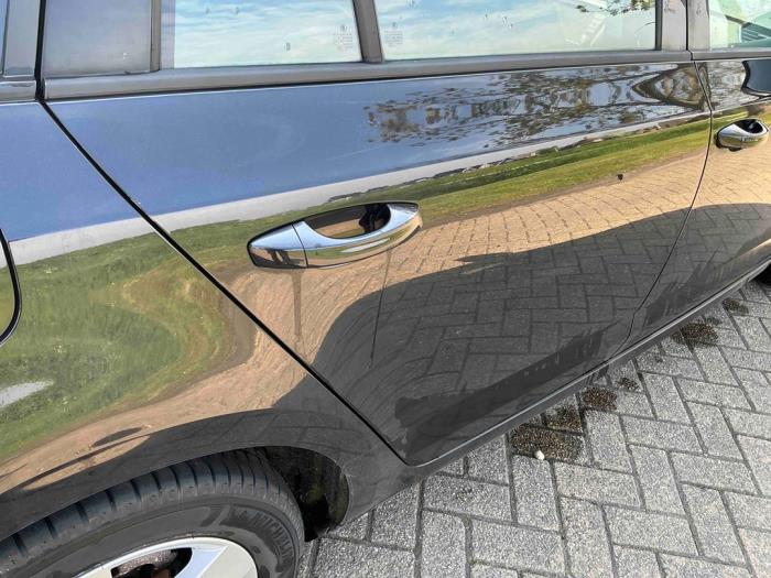 Skoda Octavia Combi 1.6 TDI Greenline 16V Sloopvoertuig (2014, Metallic, Zwart)