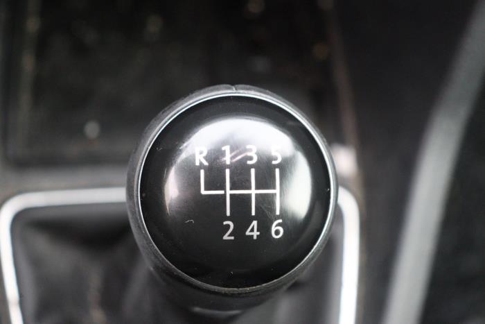 Volkswagen Caddy IV 2.0 TDI 75 Skrotfordon (2018, WIT)