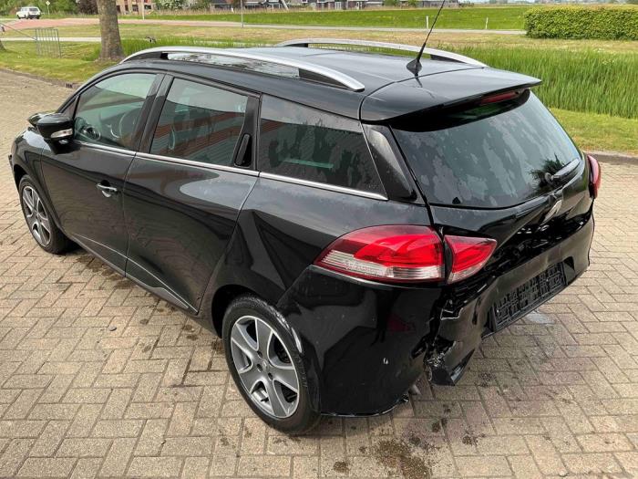 Renault Clio IV Estate/Grandtour 0.9 Energy TCE 12V Skrotfordon (2014, ZWART)