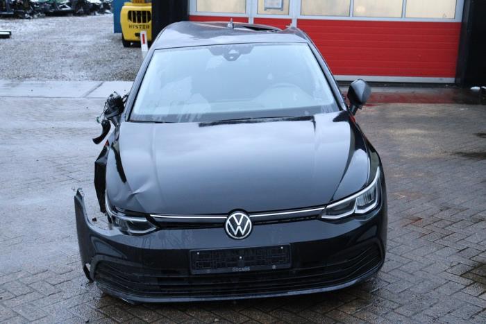 Volkswagen Golf VIII 1.0 TSI 12V Sloopvoertuig (2021, Metallic, Zwart)