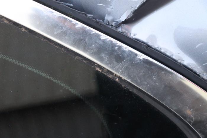 Mercedes C C-180 1.6 16V Skrotfordon (2015, ZILVER METALLIC ZILVER GRIJS)