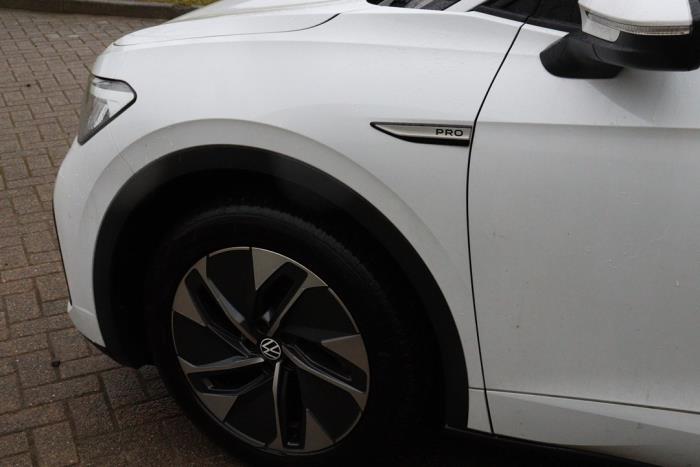 Volkswagen ID.5 Pro Performance Skrotfordon (2022, WIT METALLIC WIT)