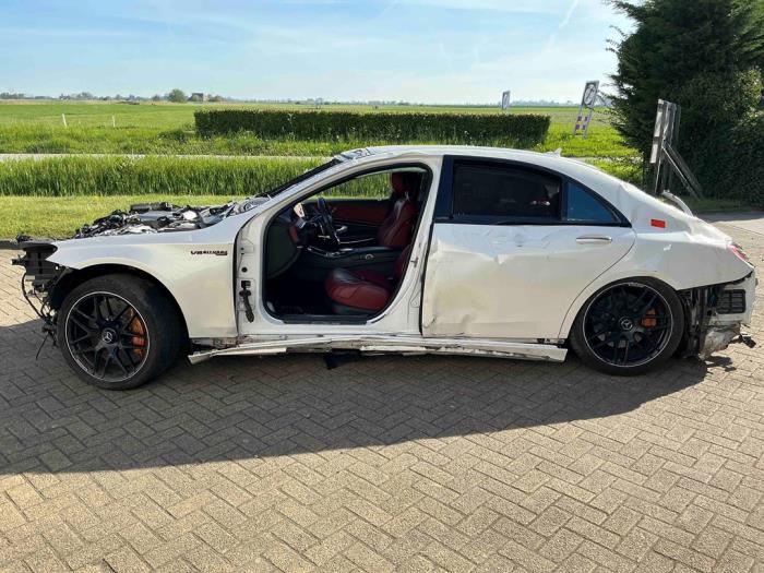 Mercedes S AMG 4.0 S-63 L AMG V8 Turbo 4-Matic+ Skrotfordon (2018, DIAMANTWIT)