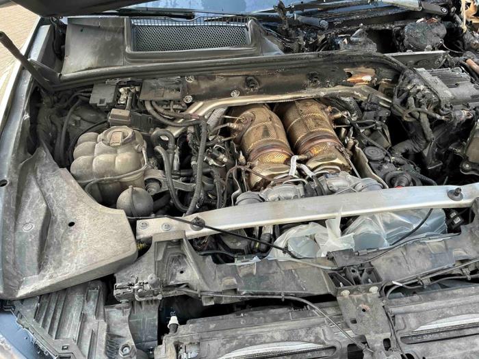 Audi RS Q8 4.0 V8 32V RS TFSI Mild Hybrid Quattro Skrotfordon (2022, ZWART METALLIC ZWART)