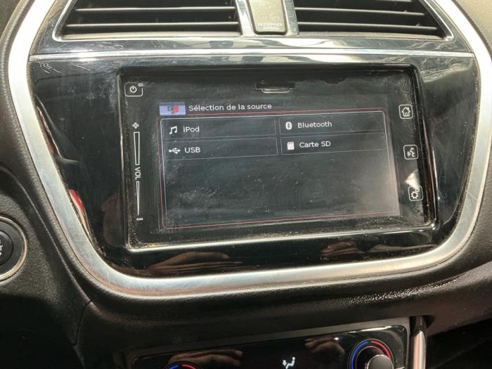 Suzuki SX4 S-Cross 1.0 Booster Jet Turbo 12V Skrotfordon (2018, GRIJS METALLIC GRIJS)