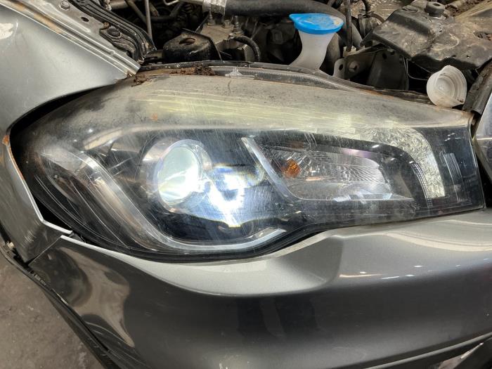 Suzuki SX4 S-Cross 1.0 Booster Jet Turbo 12V Skrotfordon (2018, GRIJS METALLIC GRIJS)