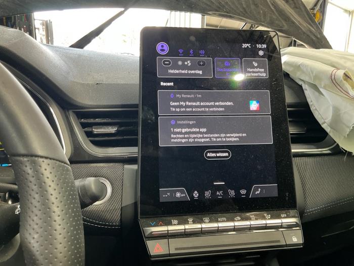 Renault Captur II 1.6 E-Tech 145 Sloopvoertuig (2025, Metallic, Zwart)