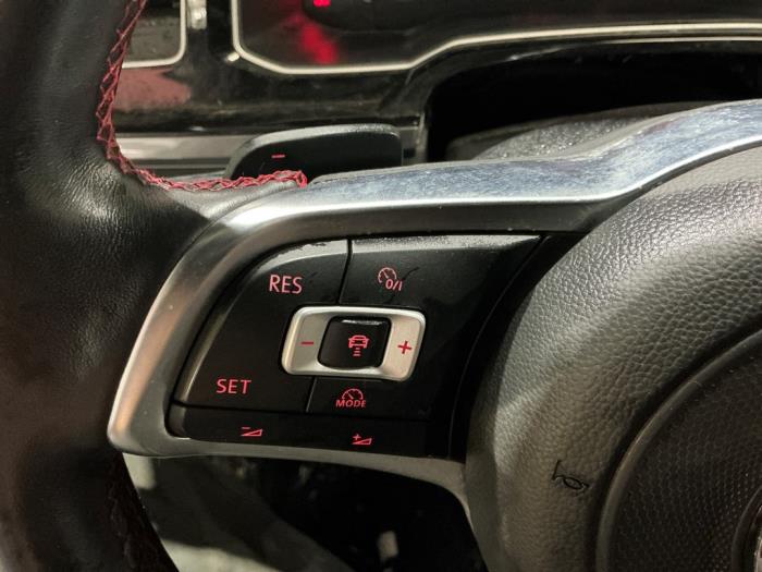 Volkswagen Polo VI 2.0 GTI Turbo 16V Sloopvoertuig (2020, Metallic, Zilvergrijs)