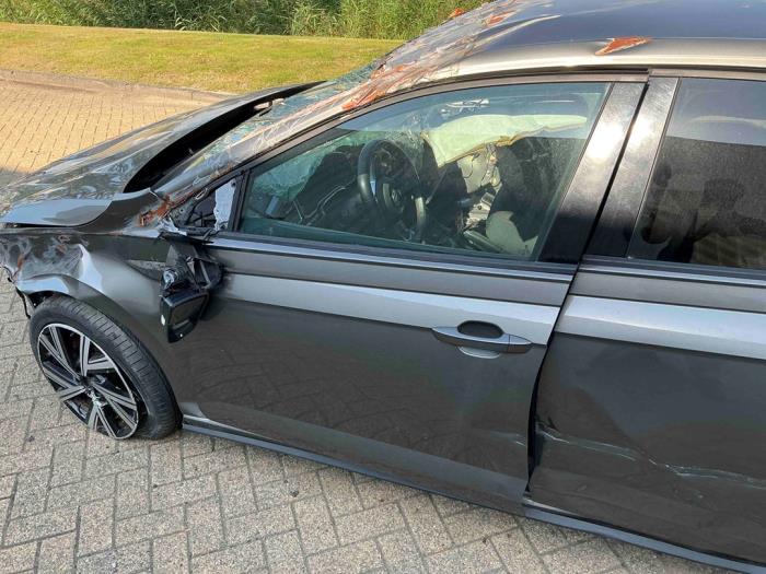 Volkswagen Polo VI 2.0 GTI Turbo 16V Sloopvoertuig (2020, Metallic, Zilvergrijs)