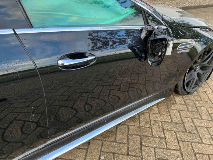 Mercedes AMG GT 4-door coupe 4.0 63 S V8 Turbo 4-Matic+ Skrotfordon (2020, ZWART)