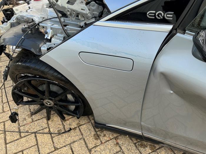 Mercedes EQE 300 89/90 kWh Sloopvoertuig (2023, Grijs)