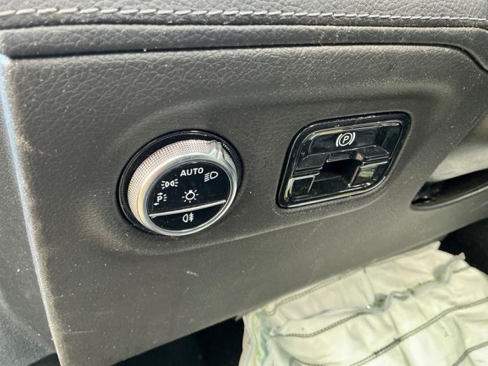 Mercedes EQE 300 89/90 kWh Sloopvoertuig (2023, Grijs)