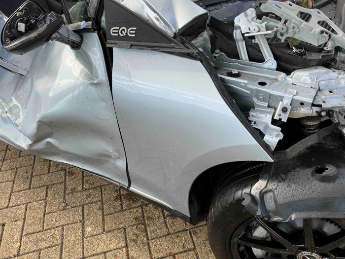 Mercedes EQE 300 89/90 kWh Sloopvoertuig (2023, Grijs)