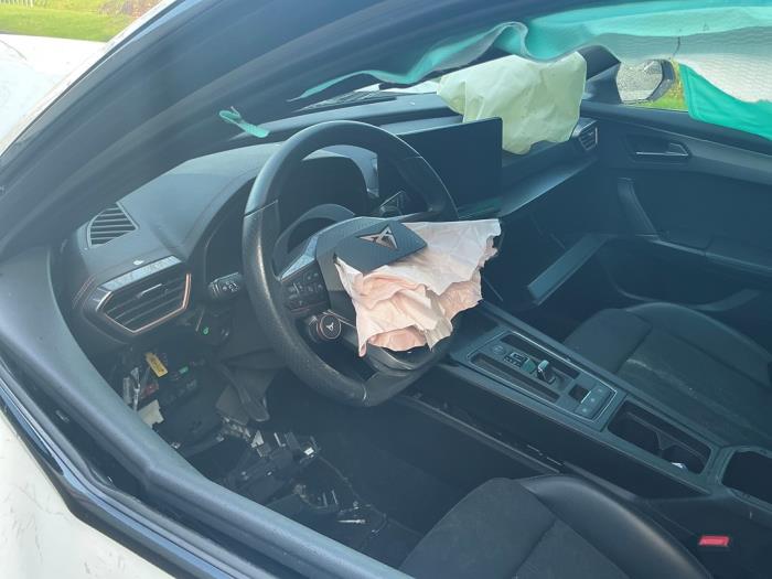 Cupra Formentor 1.4 e-Hybrid VZ 16V Skrotfordon (2021, WIT)