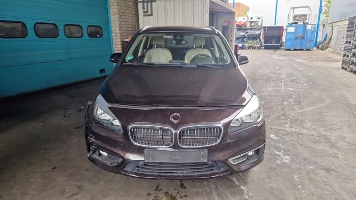 BMW 2 serie Active Tourer 218i 1.5 TwinPower Turbo 12V Skrotfordon (2015, BRUIN)