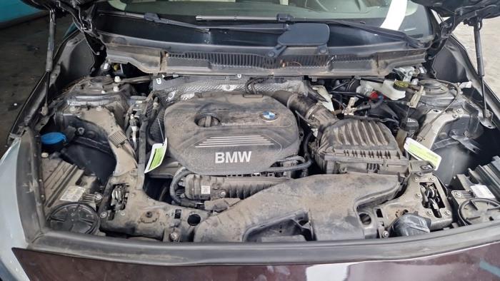 BMW 2 serie Active Tourer 218i 1.5 TwinPower Turbo 12V Skrotfordon (2015, BRUIN)