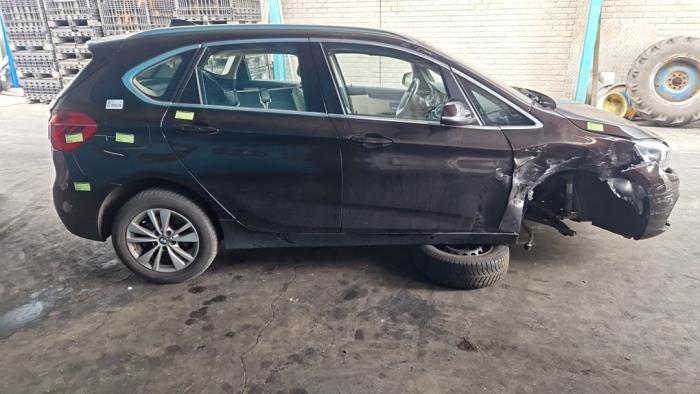 BMW 2 serie Active Tourer 218i 1.5 TwinPower Turbo 12V Skrotfordon (2015, BRUIN)