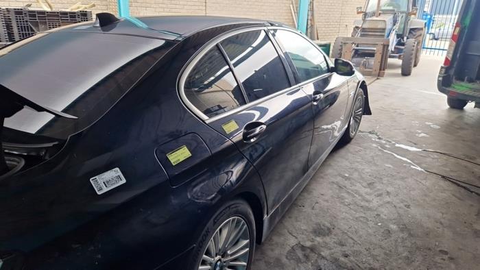 BMW 5 serie 520d 16V Sloopvoertuig (2015, Zwart)