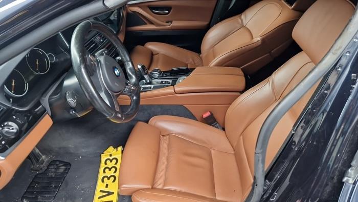 BMW 5 serie 520d 16V Sloopvoertuig (2015, Zwart)