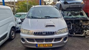 Hyundai H-1/H-200 2.5 Tdi  (Sloop)
