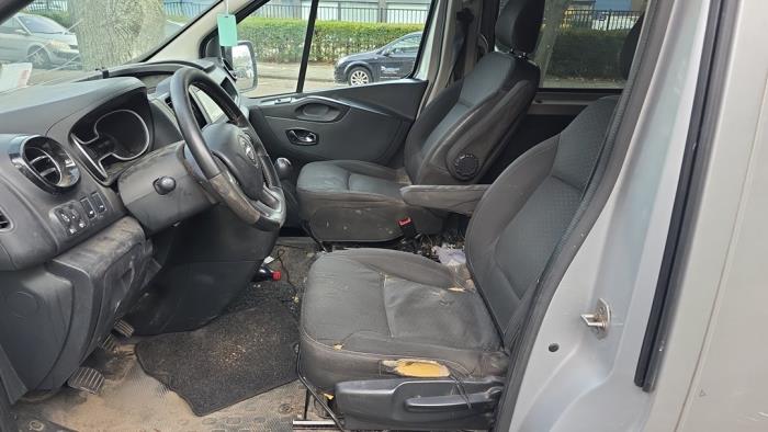 Opel Vivaro 1.6 CDTI BiTurbo 120 Sloopvoertuig (2017, Grijs)