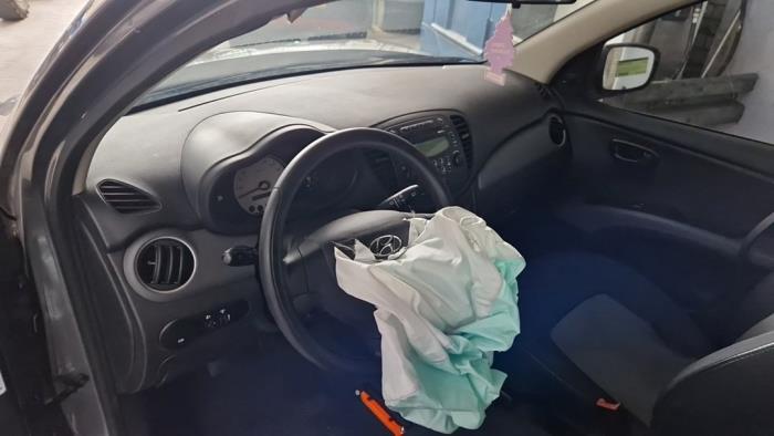 Hyundai i10 1.1i 12V Sloopvoertuig (2010, Grijs)