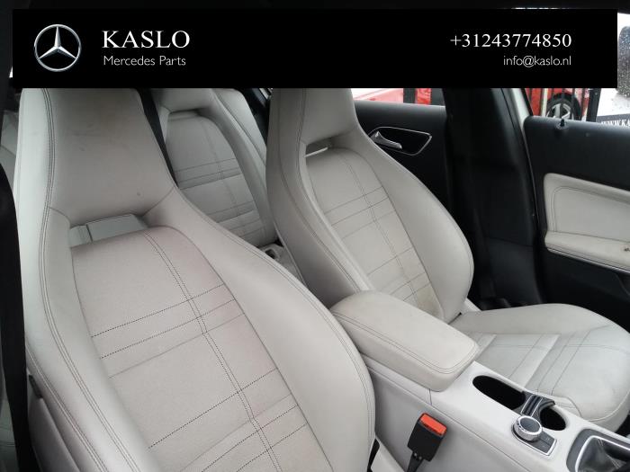Mercedes A 1.5 A-180 CDI, A-180d 16V Skrotfordon (2014, WIT)