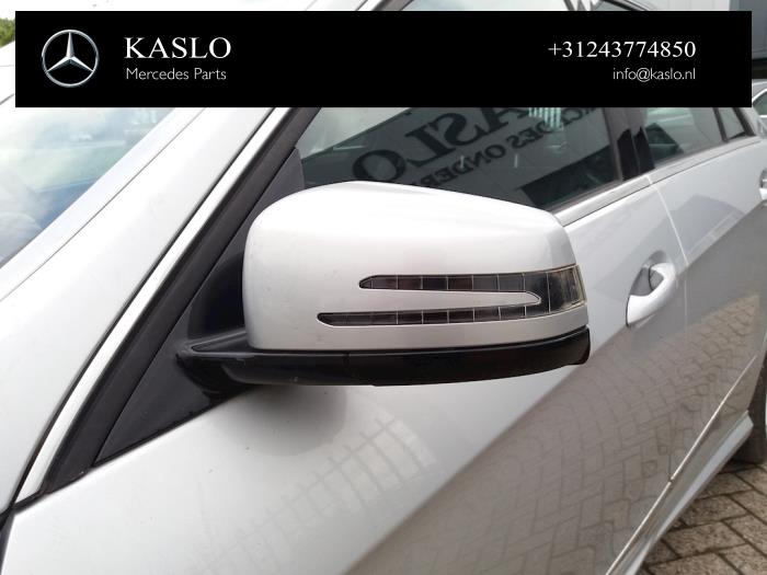 Mercedes E E-250 CDI 16V BlueEfficiency Skrotfordon (2010, METALLIC ZILVER)