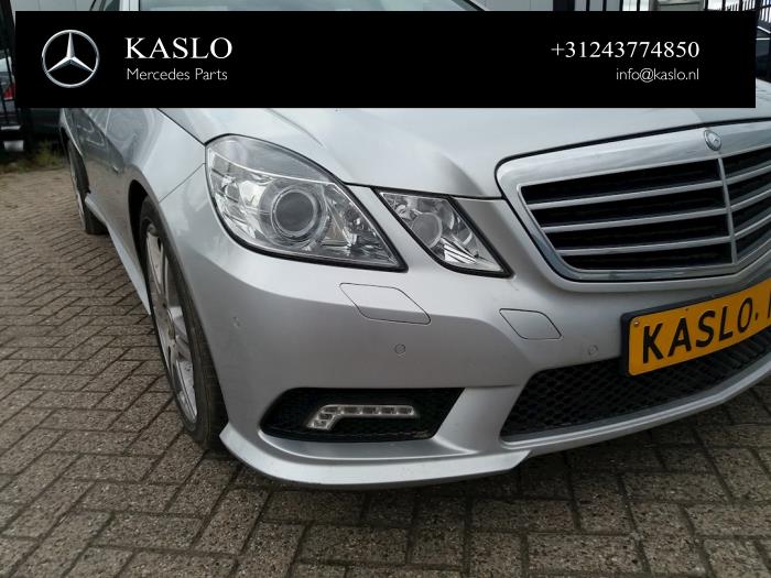 Mercedes E E-250 CDI 16V BlueEfficiency Skrotfordon (2010, METALLIC ZILVER)