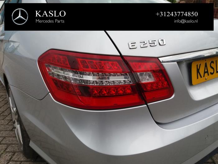 Mercedes E E-250 CDI 16V BlueEfficiency Skrotfordon (2010, METALLIC ZILVER)