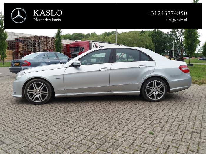 Mercedes E E-250 CDI 16V BlueEfficiency Skrotfordon (2010, METALLIC ZILVER)