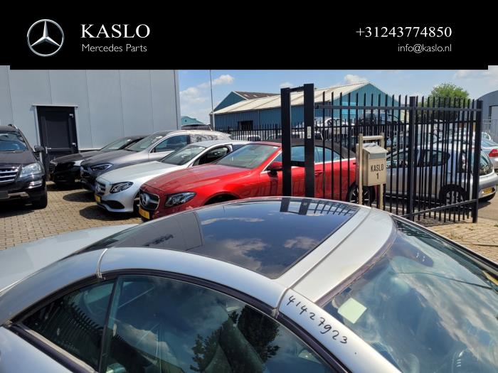 Mercedes SL 3.7 SL-350 V6 18V Samochód złomowany (2005, Metalik, Srebrny)