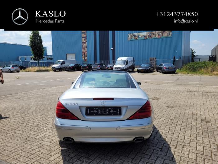 Mercedes SL 3.7 SL-350 V6 18V Samochód złomowany (2005, Metalik, Srebrny)