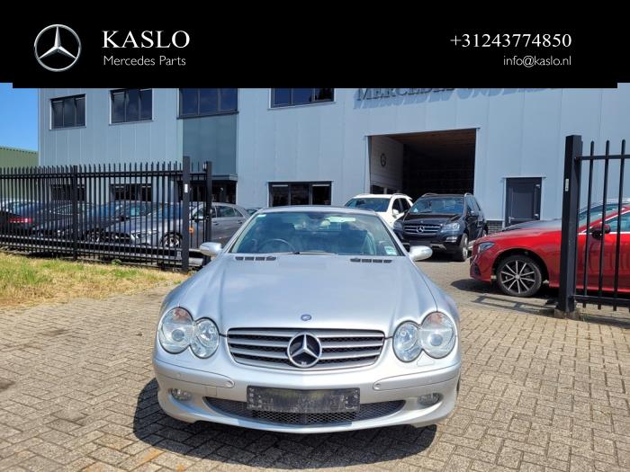 Mercedes SL 3.7 SL-350 V6 18V Samochód złomowany (2005, Metalik, Srebrny)