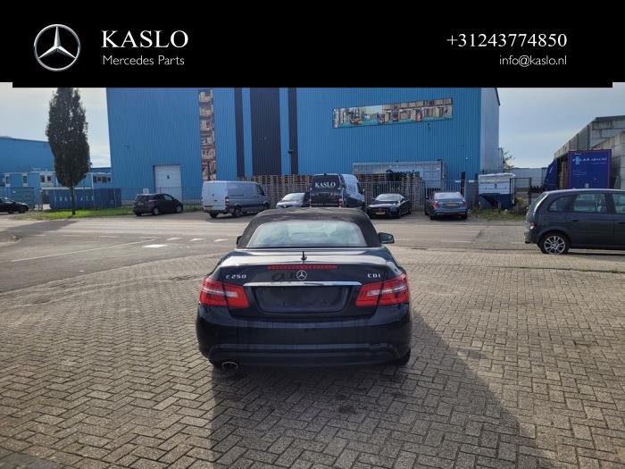 Mercedes E E-250 CDI,d 16V BlueEfficiency, BlueTEC Sloopvoertuig (2010, Metallic, Zwart)
