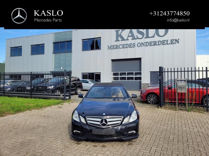 Mercedes E E-250 CDI,d 16V BlueEfficiency, BlueTEC Sloopvoertuig (2010, Metallic, Zwart)