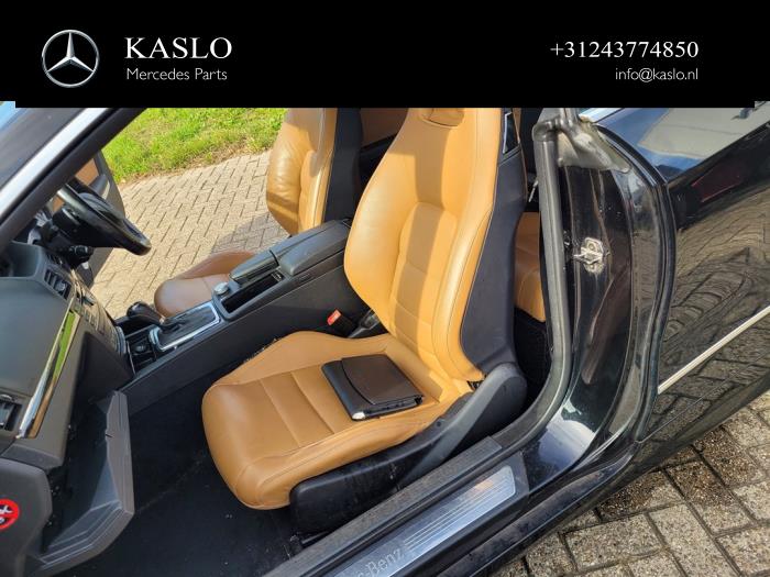 Mercedes E E-250 CDI,d 16V BlueEfficiency, BlueTEC Sloopvoertuig (2010, Metallic, Zwart)