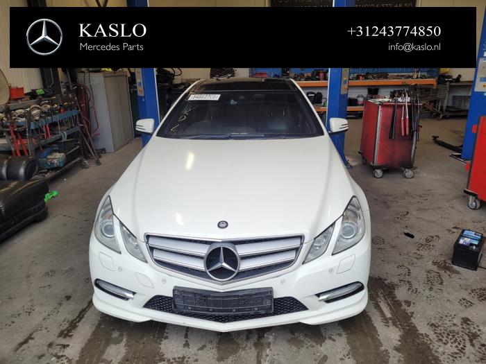 Mercedes E E-350 CDI BlueEfficiency 3.0 V6 24V Sloopvoertuig (2012, Wit)