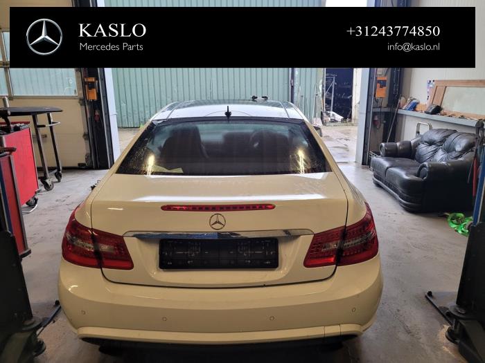 Mercedes E E-350 CDI BlueEfficiency 3.0 V6 24V Sloopvoertuig (2012, Wit)