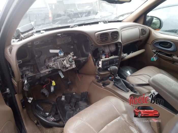 Chevrolet TrailBlazer 4.2 24V AWD Skrotfordon (2003, ZWART)