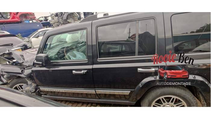 Jeep Commander 3.0 CRD Sloopvoertuig (2010, Zwart)