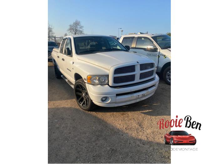 Dodge Ram 1500 5.7 V8 Hemi 1500 4x2 Skrotfordon (2005, WIT)