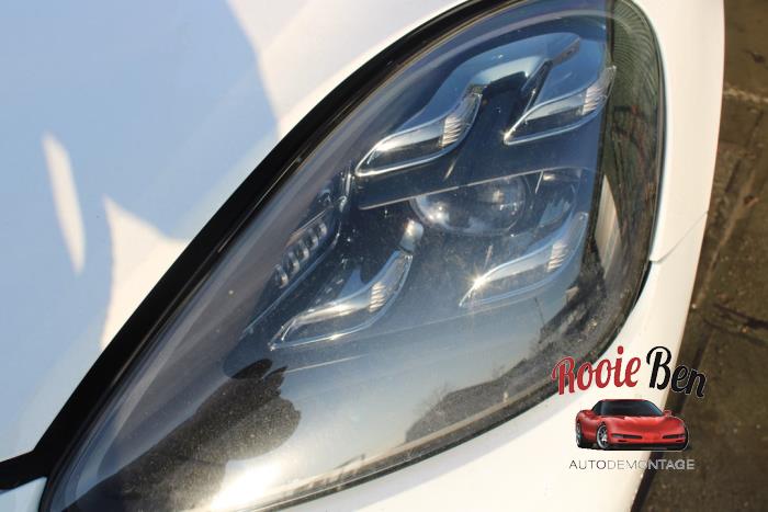 Porsche Cayenne III 2.9 Biturbo V6 24V S Sloopvoertuig (2018, Wit)