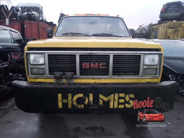 GMC Sierra Skrotfordon (1986, GEEL)