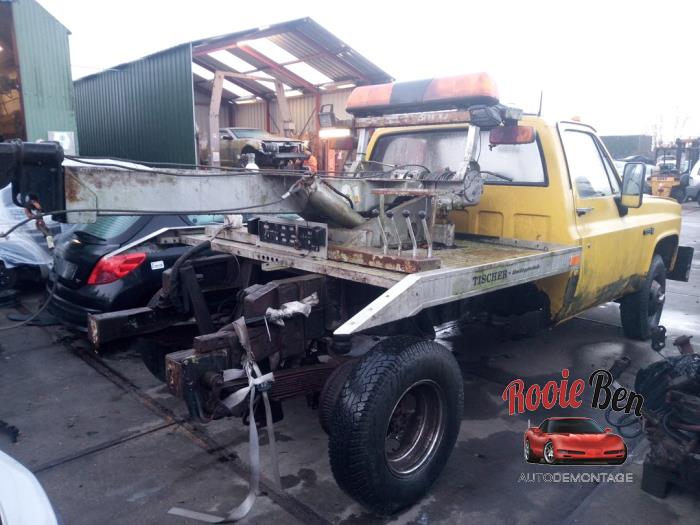 GMC Sierra Skrotfordon (1986, GEEL)