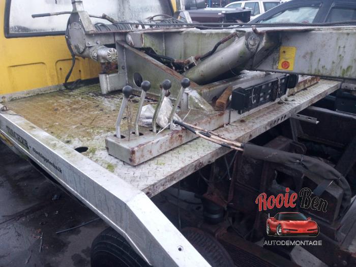 GMC Sierra Skrotfordon (1986, GEEL)