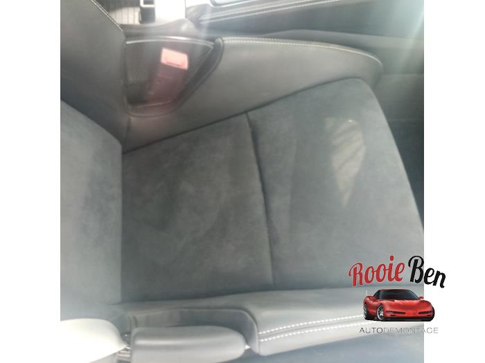 Porsche 718 Cayman 4.0 GT4 Skrotfordon (2020, GRIJS)